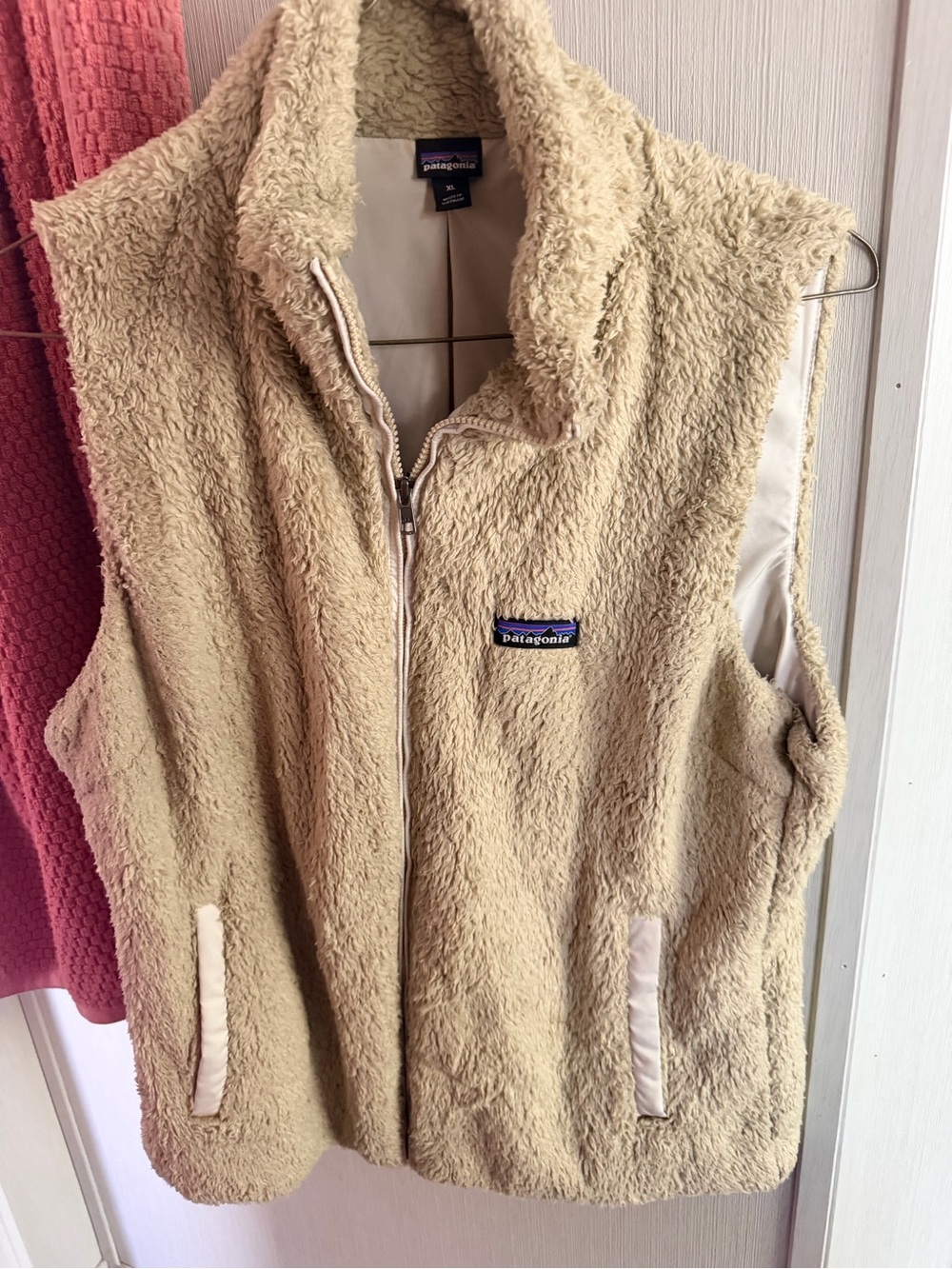 Patagonia Women's Cream Sherpa Fleece Vest - Zip Front
